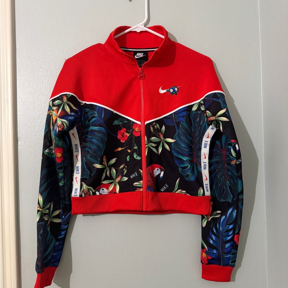 Nike Jackets and Leggings